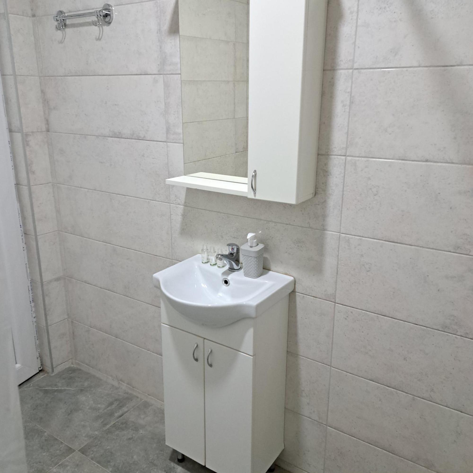 Libero Apartmani Surčin Exteriör bild